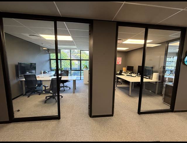 474M² OFFICE TO LET IN MELROSE ESTATE